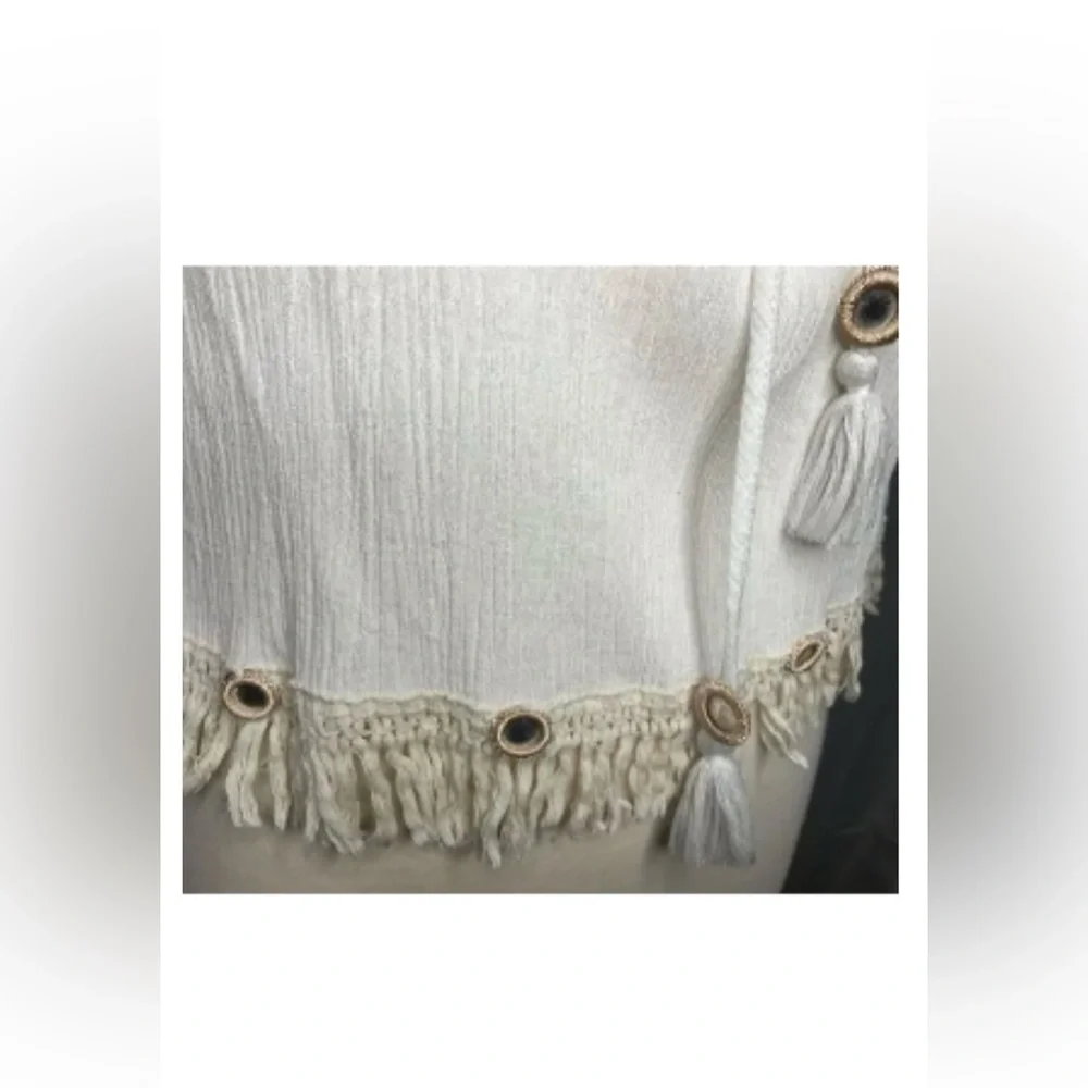 Ocean drive shorts and shirt set- off the shoulders top small - Picture 5 of 7